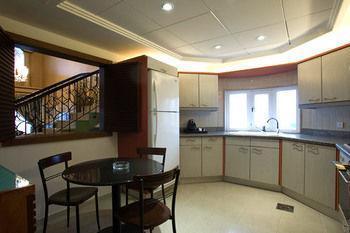 Lahoya Apartment *