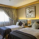 Lahoya Suites